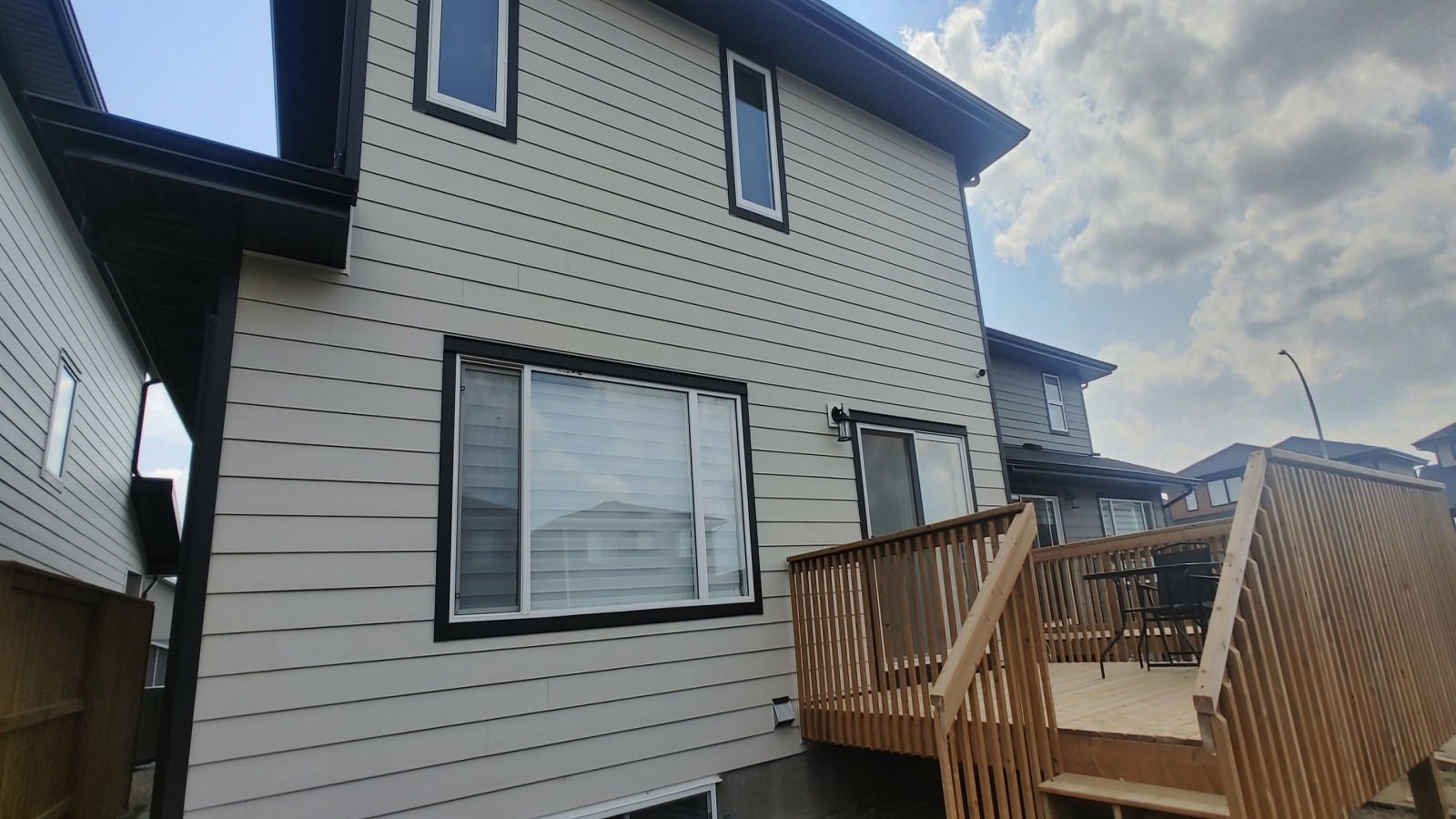 407 Keith Turn, Saskatoon, 3 Bedrooms Bedrooms, ,2.5 BathroomsBathrooms,Main Floor Unit/Upper Level,For Rent,1054