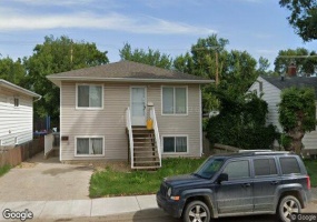 121 Ruth S, 3 Bedrooms Bedrooms, ,1 BathroomBathrooms,Main Floor Unit/Upper Level,For Rent,1064